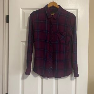 Rails button down